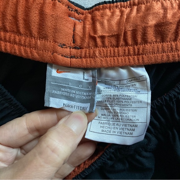 Vintage Nike black track pants Sz L - Picture 2 of 10